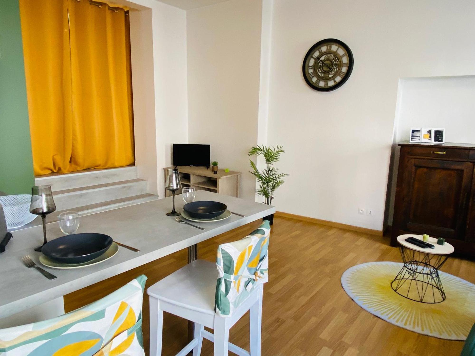 Le Saint Cyrice Apartman Rodez Kültér fotó