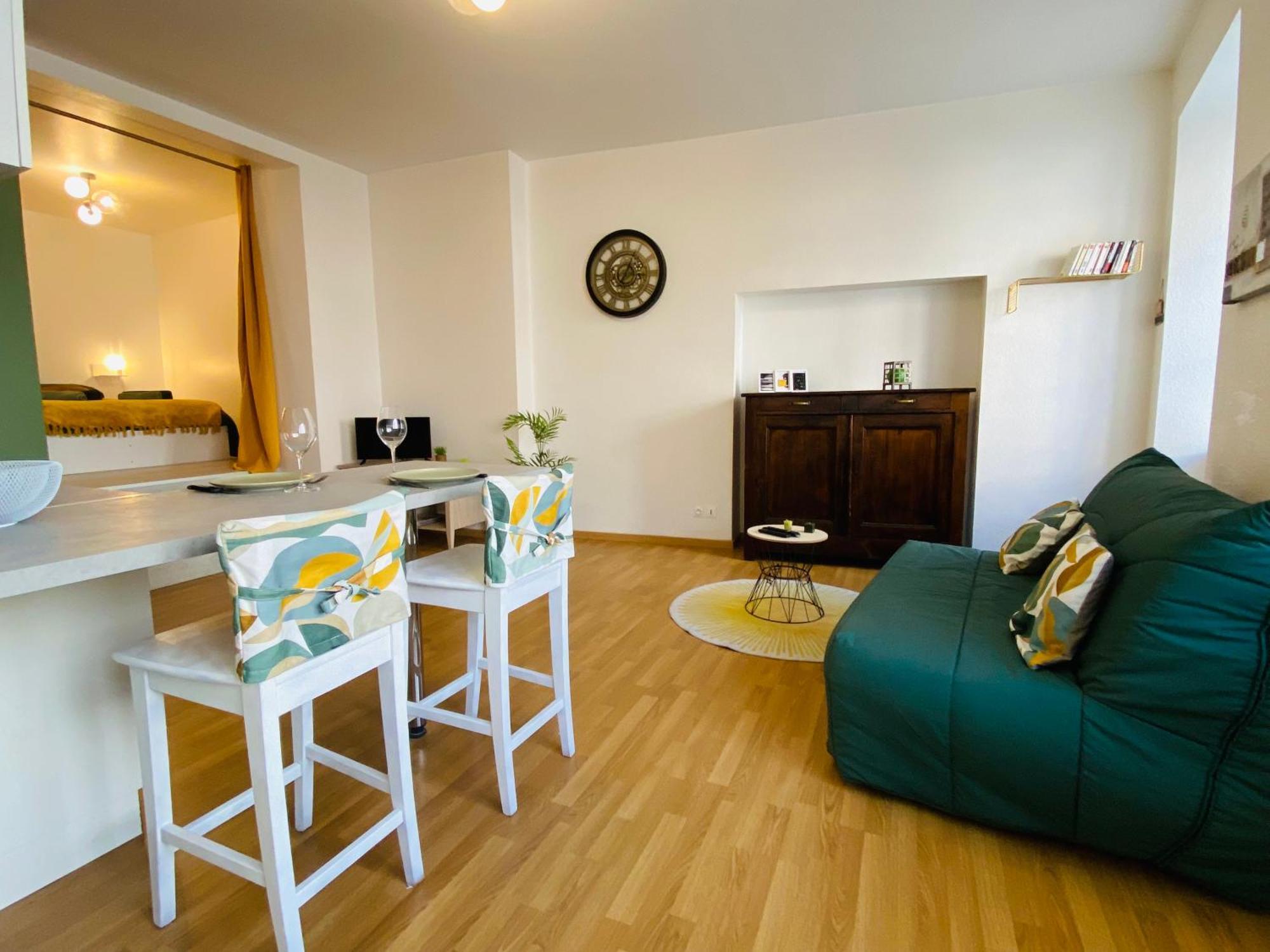 Le Saint Cyrice Apartman Rodez Kültér fotó